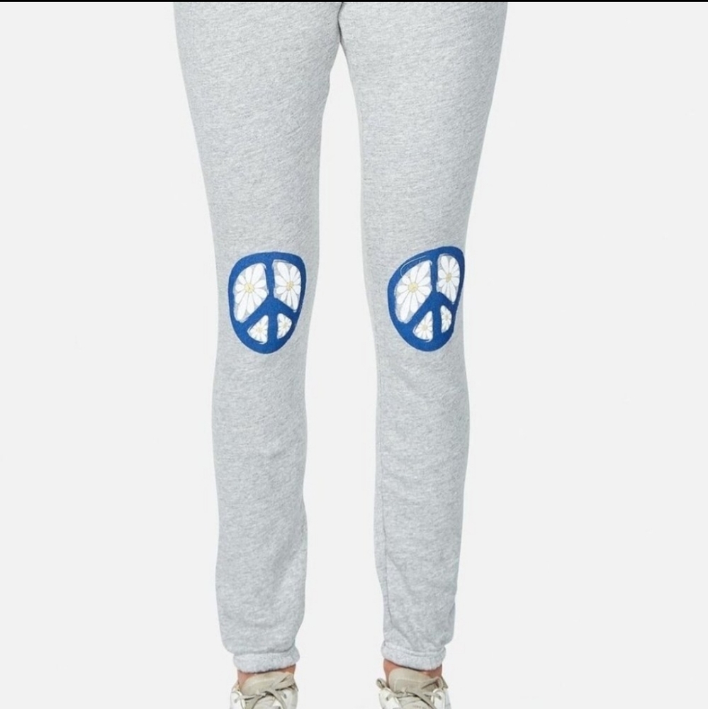 Lauren Moshi Peace Daisy Joggers